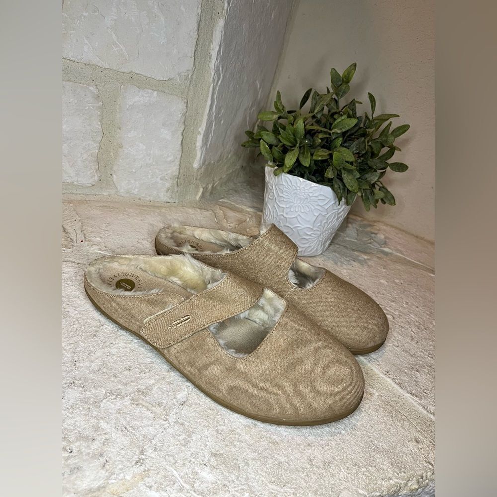 REVITALIGN Oceanside Camel Comfort Slipper sz 12